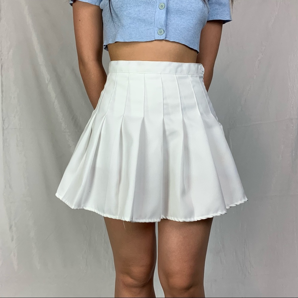 xs white pleated tennis skirt